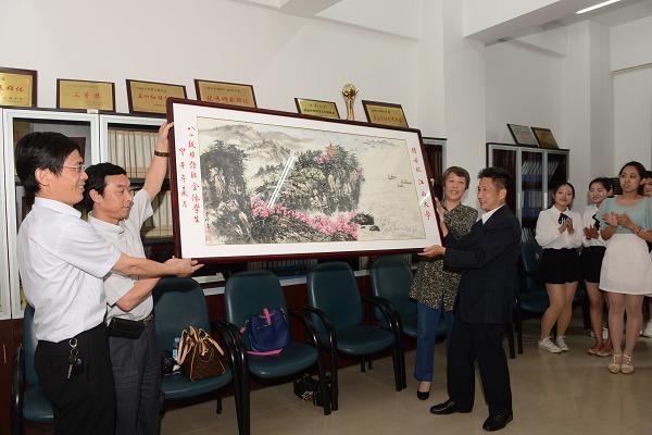 三十年后再聚首，心念师恩忆往昔——记yl7703永利集团80级日语班毕业三十周年纪念会