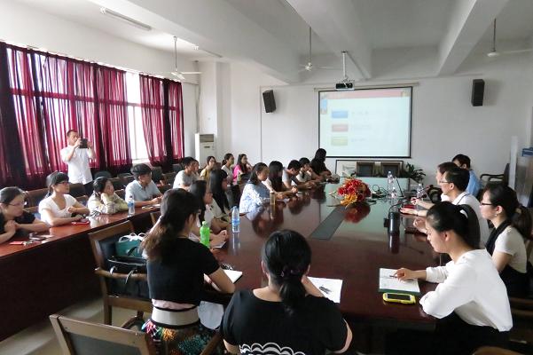 yl7703永利集团举办北京外国语大学2014年暑期夏令营宣讲会